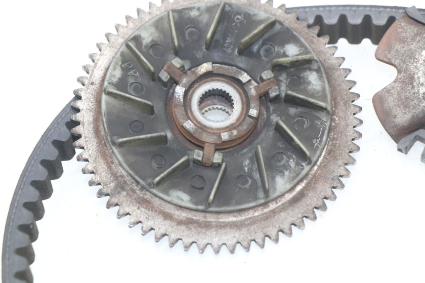 photo de VARIATOR KYMCO AGILITY CITY 2T 50 (2008 - 2016) - Surface and material condition