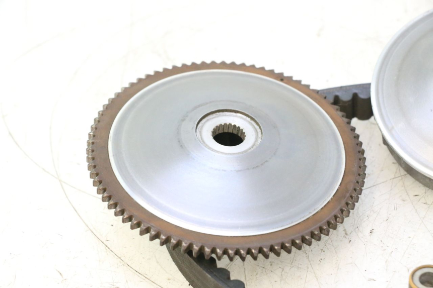 photo de VARIATOR APRILIA ATLANTIC S 125 (2010 - 2013) - Fixing points details
