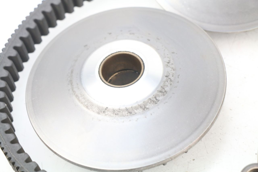 photo de VARIATOR PIAGGIO BEVERLY 500 (2003 - 2007) - Alternative perspective