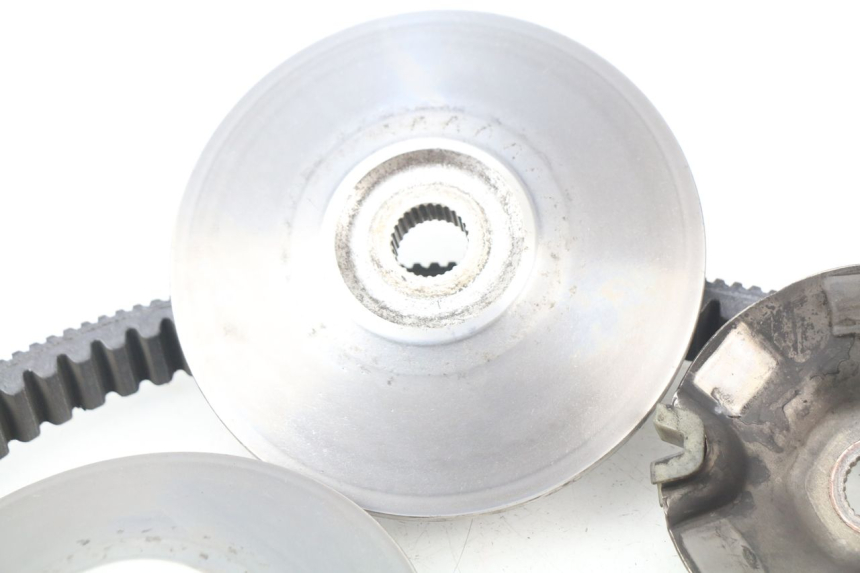 photo de VARIATOR PIAGGIO BEVERLY 500 (2003 - 2007) - Technical close-up