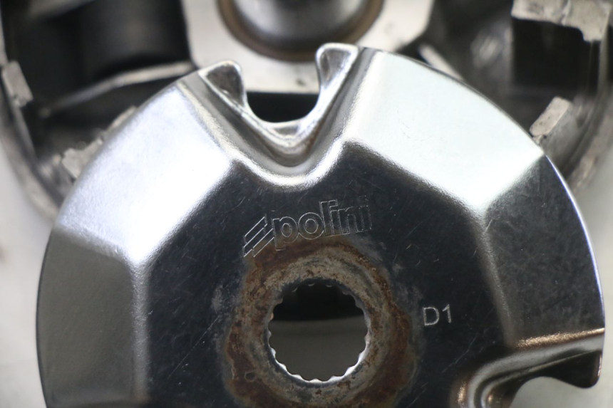 photo de VARIATOR MBK BOOSTER SPIRIT NAKED 50 (2004 - 2017) - Technical close-up