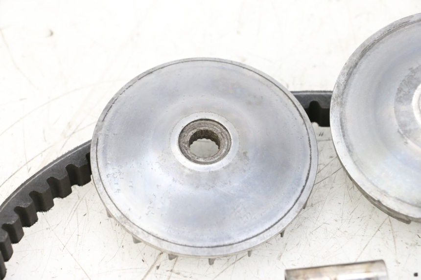 photo de VARIATOR MBK BOOSTER SPIRIT NAKED 50 (2004 - 2017) - Component detail