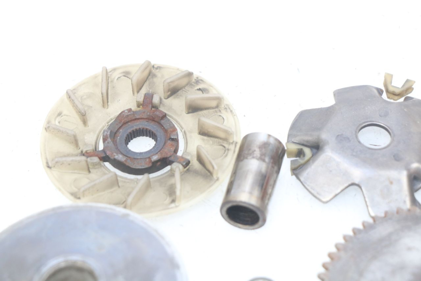 photo de VARIATOR BAOTIAN BT 50 QT-12 50 (2007 - 2009) - Technical close-up