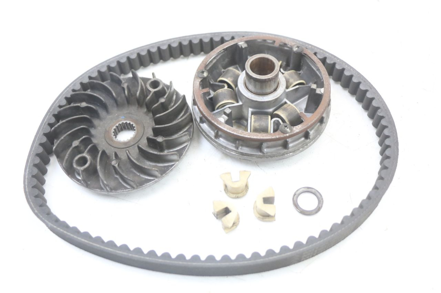 photo de VARIATOR SUZUKI BURGMAN 125 (2007 - 2014) - Zoom on usage condition