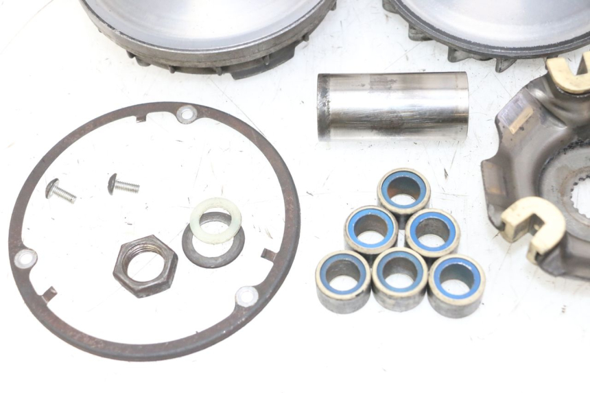 photo de VARIATOR SUZUKI BURGMAN 125 (2007 - 2014) - Alternative perspective