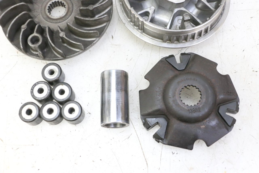 photo de VARIATOR SUZUKI BURGMAN 125 (2007 - 2014) - Additional view of the item