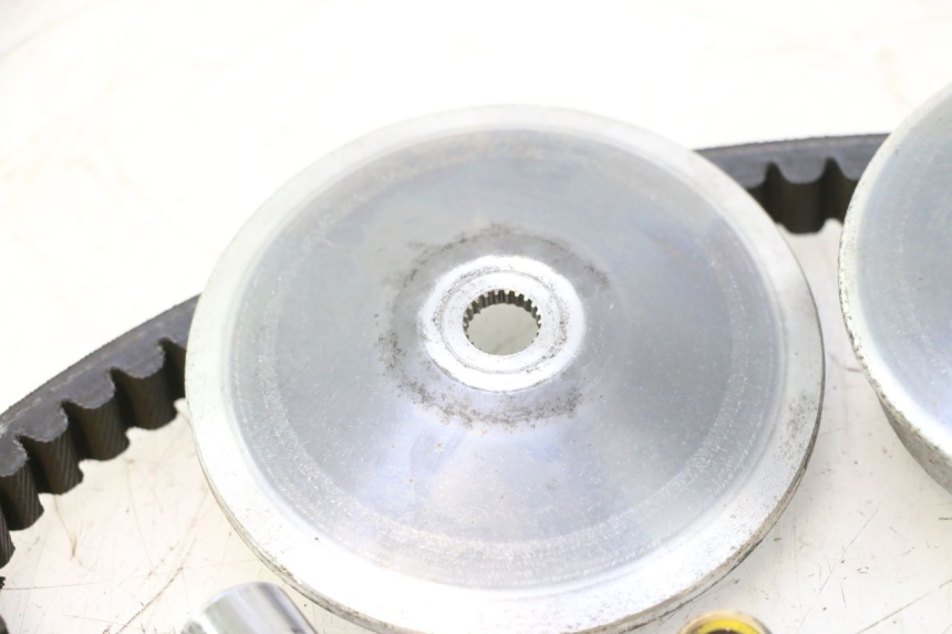 photo de VARIATOR PEUGEOT CITYSTAR 2T 50 (2018 - 2021) - Fixing points details