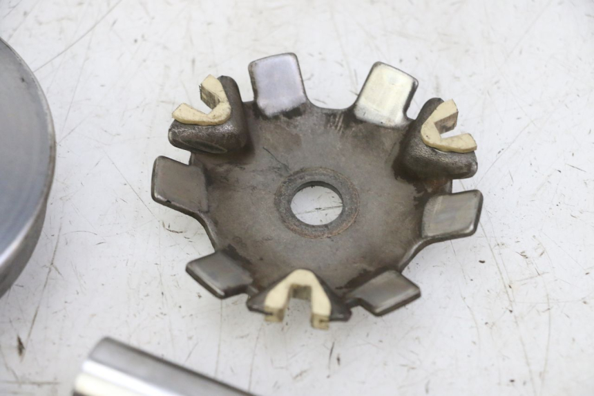 photo de VARIATOR PEUGEOT CITYSTAR 50 (2013 - 2017) - Technical close-up