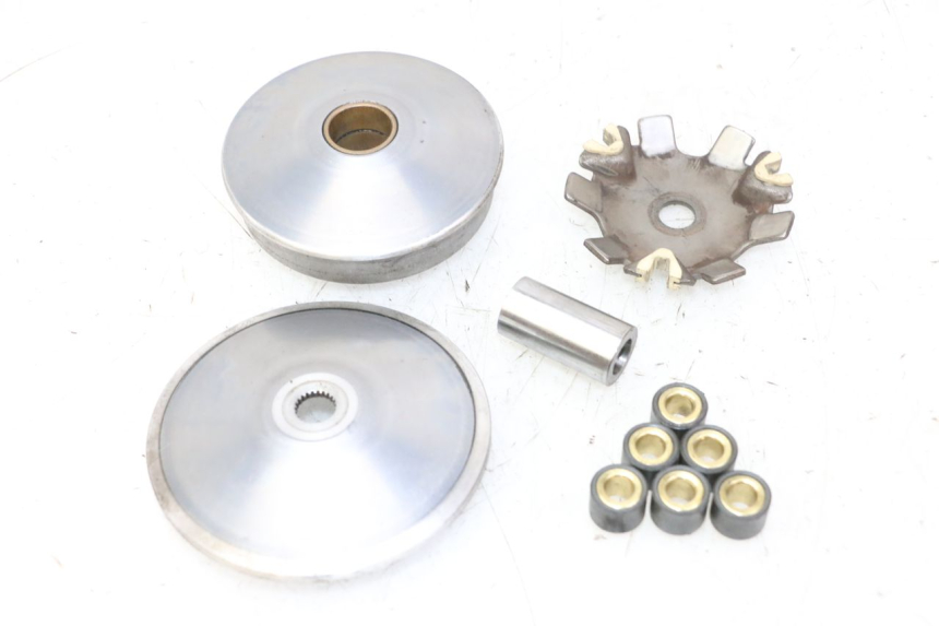 photo de VARIATOR PEUGEOT CITYSTAR 50 (2013 - 2017) - Fixing points details