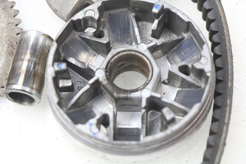 photo de VARIATOR SYM DD 50 (2005 - 2011) - Markings and original references