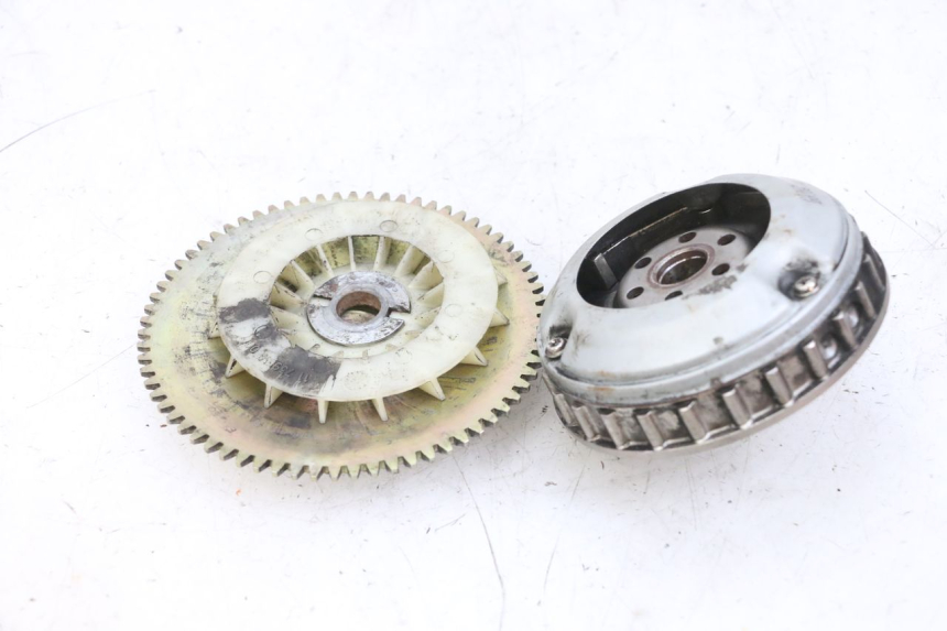 photo de VARIATOR PEUGEOT ELYSEO 125 (1999 - 2004) - Component detail