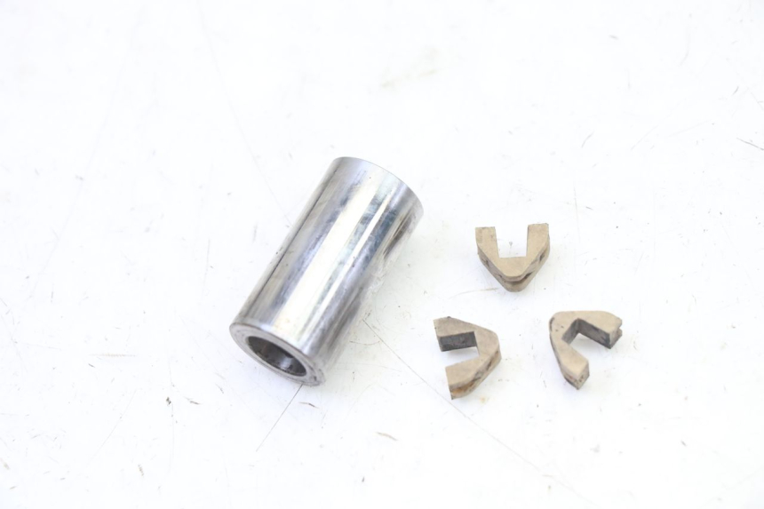 photo de VARIATOR PEUGEOT ELYSTAR 50 (2002 - 2014) - Surface and material condition