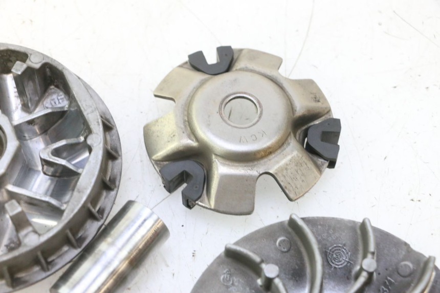 photo de VARIATOR HONDA FES PANTHEON 125 (2003 - 2007) - Markings and original references