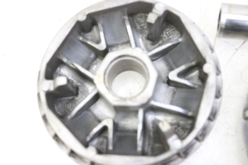 photo de VARIATOR HONDA FES S-WING SWING ABS 125 (2007 - 2015) - Checked used part