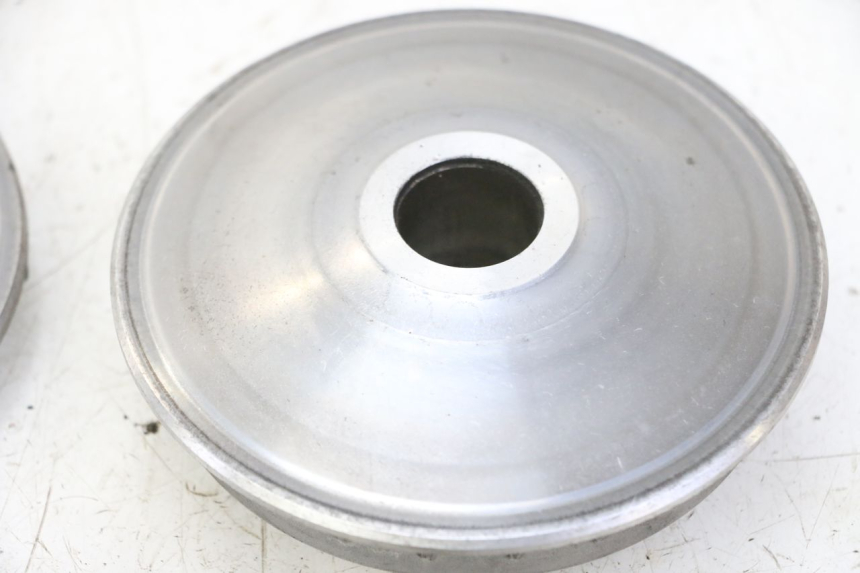 photo de VARIATOR HONDA FES S-WING SWING ABS 125 (2007 - 2015) - Fixing points details