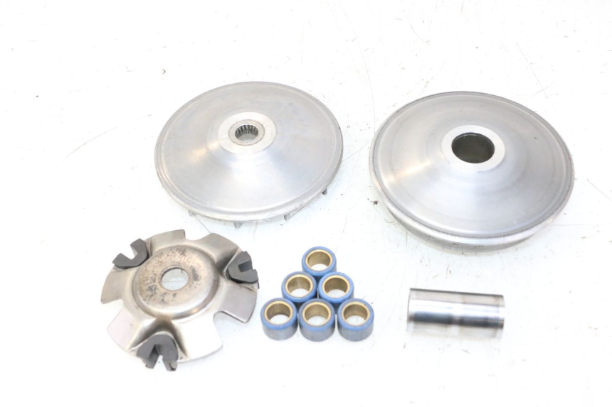 photo de VARIATOR HONDA FES S-WING SWING ABS 125 (2007 - 2015) - Surface and material condition