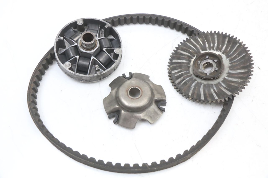 photo de VARIATOR PIAGGIO FLY 4T 50 (2004 - 2010) - Zoom on usage condition