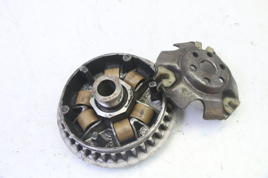 photo de VARIATOR KYMCO GRAND DINK 125 (2008 - 2014) - Alternative perspective