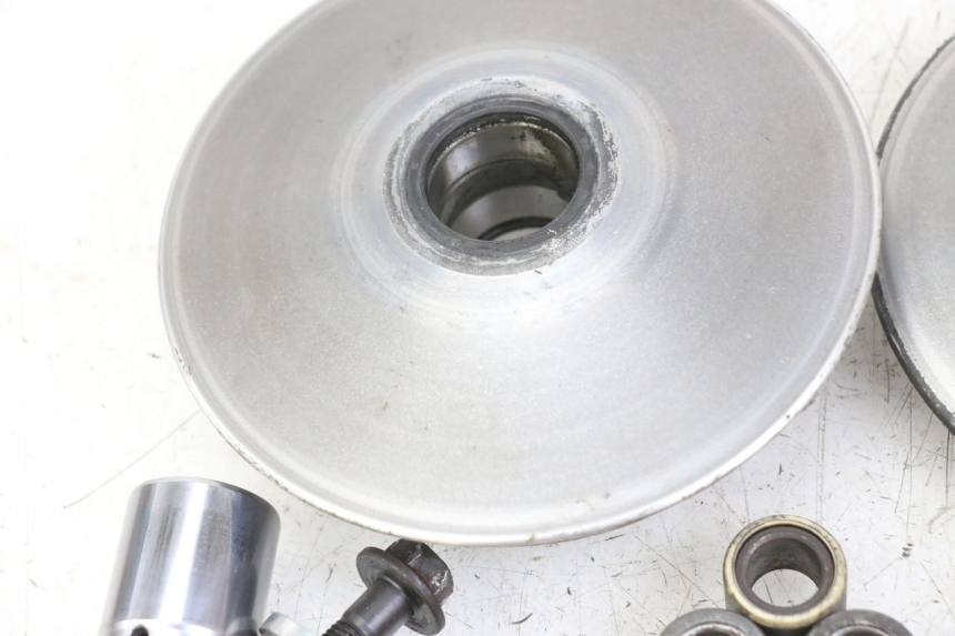 photo de VARIATOR HONDA SH i 300 (2015 - 2020) - Fixing points details