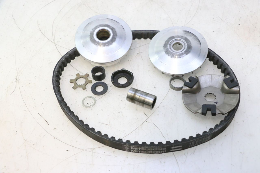 photo de VARIATOR KEEWAY HURRICANE 50 (2006 - 2019) - Alternative perspective