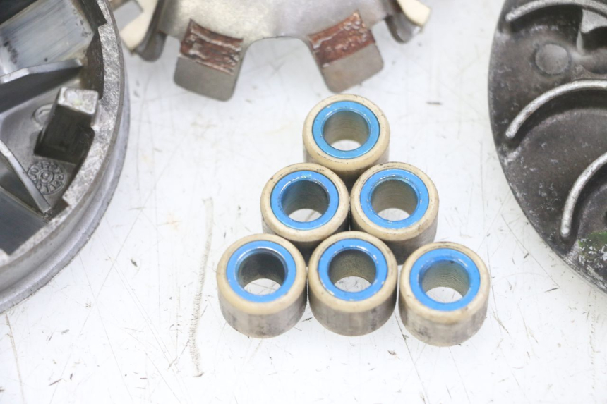 photo de VARIATOR PEUGEOT JET FORCE CARBU 50 (2003 - 2016) - Checked used part