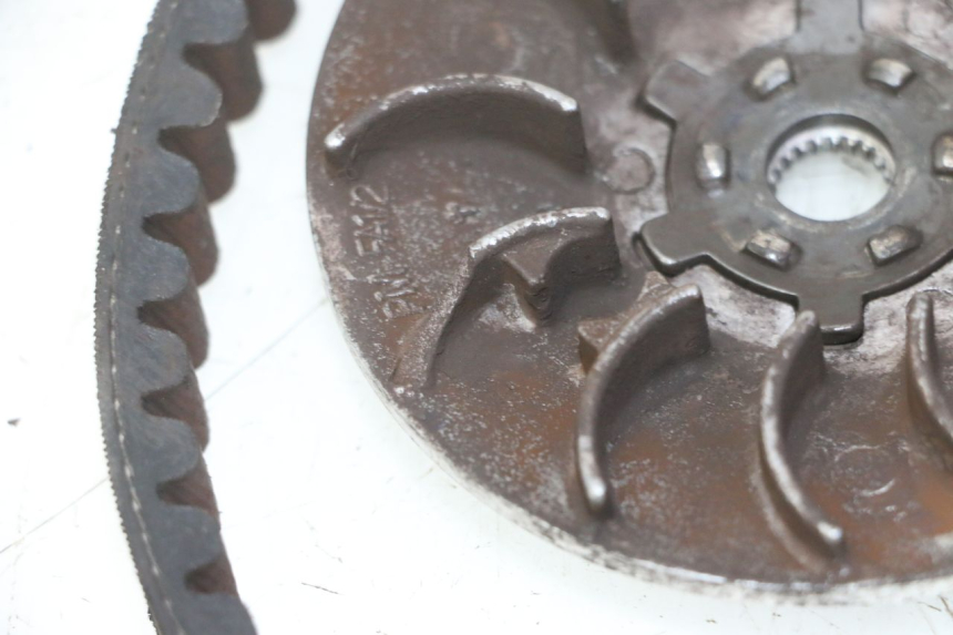 photo de VARIATOR PEUGEOT KISBEE 2T 50 (2010 - 2017) - Zoom on usage condition