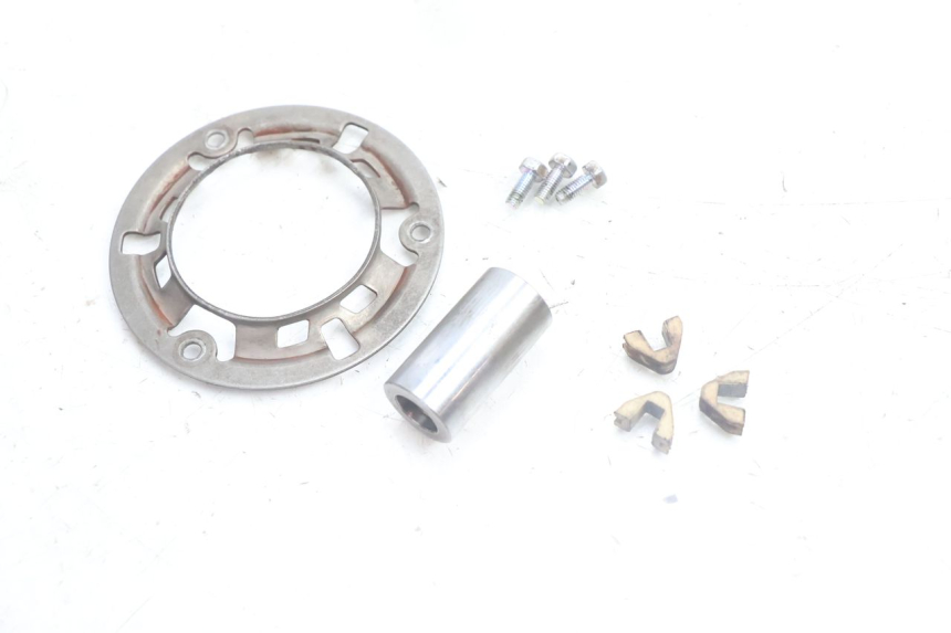 photo de VARIATOR PEUGEOT KISBEE 2T 50 (2010 - 2017) - Alternative perspective