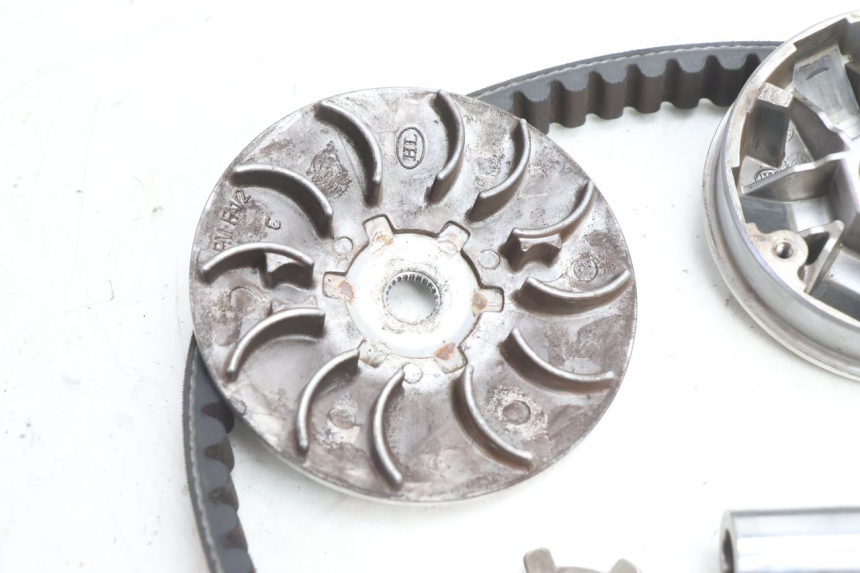 photo de VARIATOR PEUGEOT KISBEE 2T 50 (2010 - 2017) - Component detail