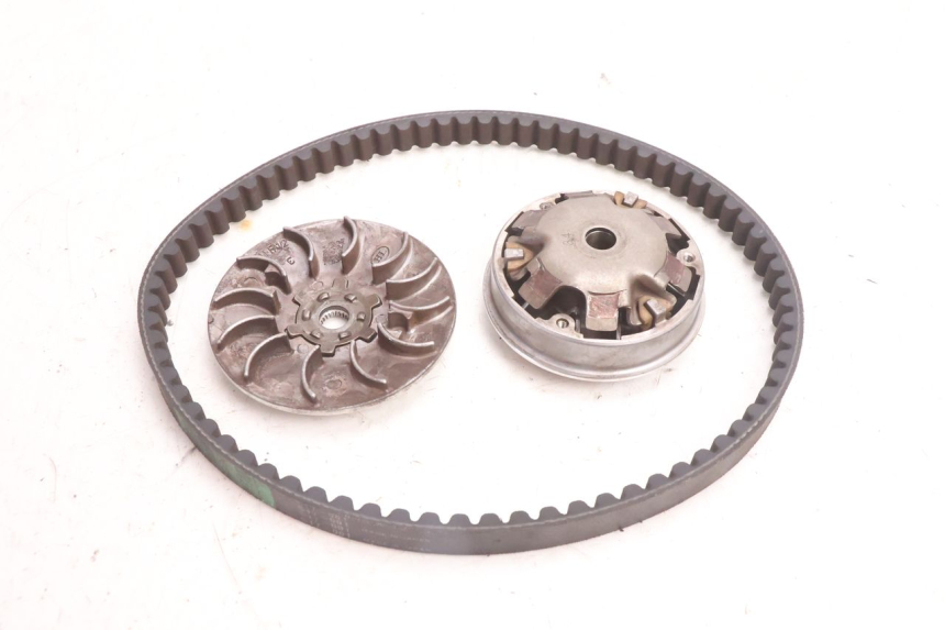 photo de VARIATOR PEUGEOT KISBEE 2T 50 (2010 - 2017) - Fixing points details