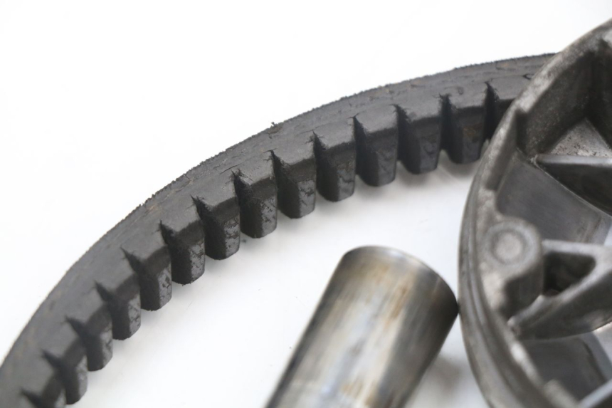 photo de VARIATOR PEUGEOT KISBEE 4T 50 (2018 - 2022) - Checked used part