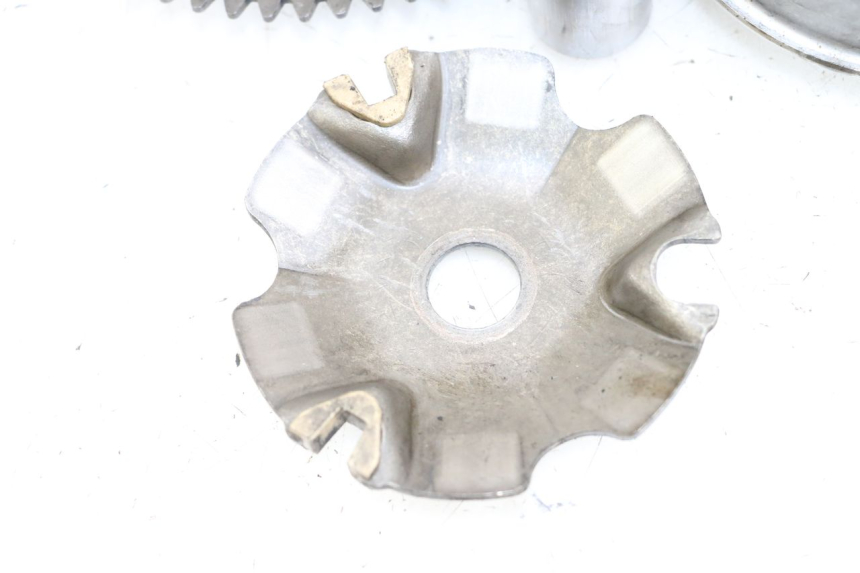 photo de VARIATOR PEUGEOT KISBEE 4T 50 (2010 - 2017) - Component detail