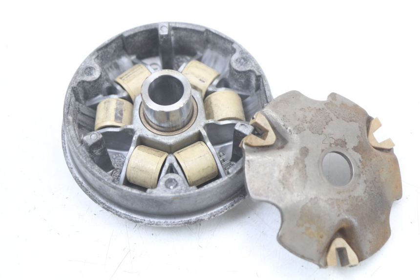 photo de VARIATOR PEUGEOT KISBEE 4T 50 (2010 - 2017) - Technical close-up