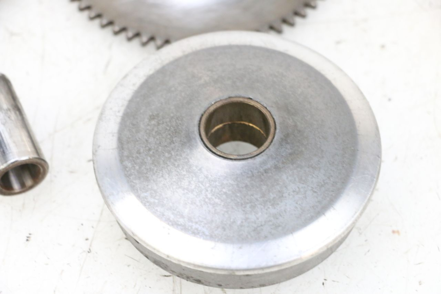 photo de VARIATOR PEUGEOT KISBEE 4T 50 (2010 - 2017) - Technical close-up