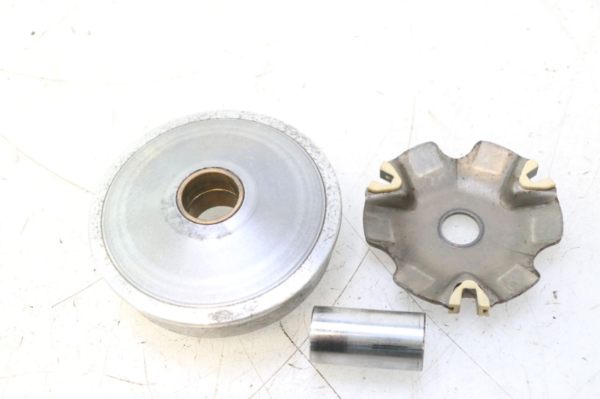 photo de VARIATOR PEUGEOT KISBEE 4T 50 (2018 - 2022) - Technical close-up