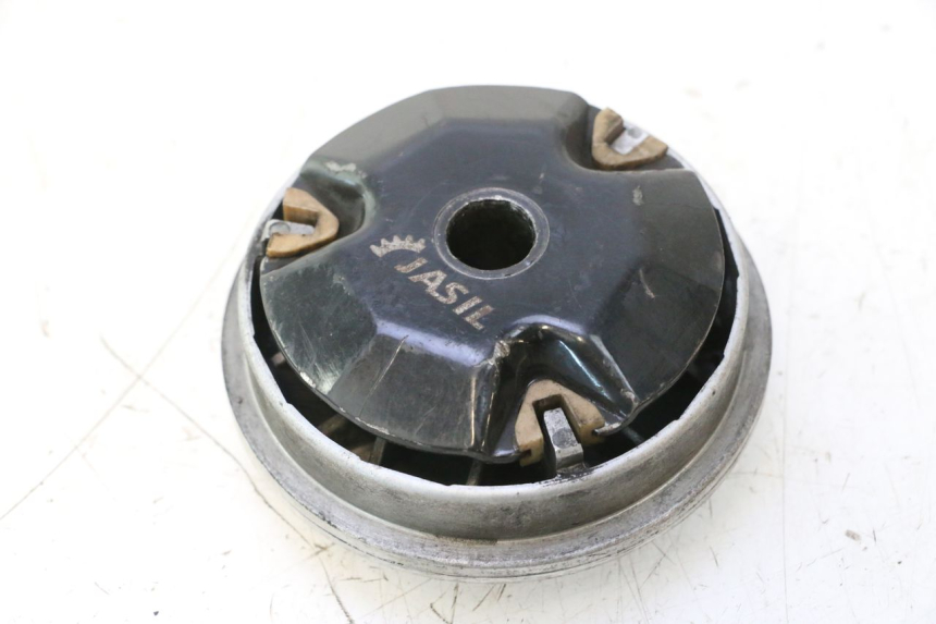 photo de VARIATOR PEUGEOT KISBEE 4T 50 (2018 - 2022) - Surface and material condition