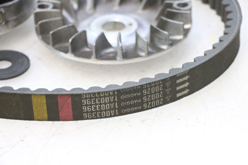 photo de VARIATOR PIAGGIO LIBERTY IGET S 125 (2016 - 2020) - Zoom on usage condition