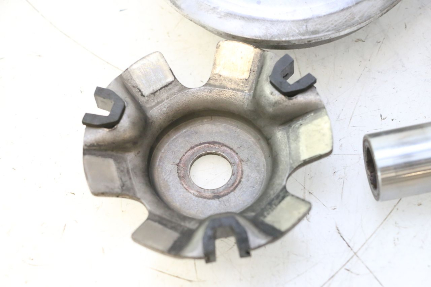 photo de VARIATOR KYMCO LIKE 125 (2009 - 2016) - Alternative perspective
