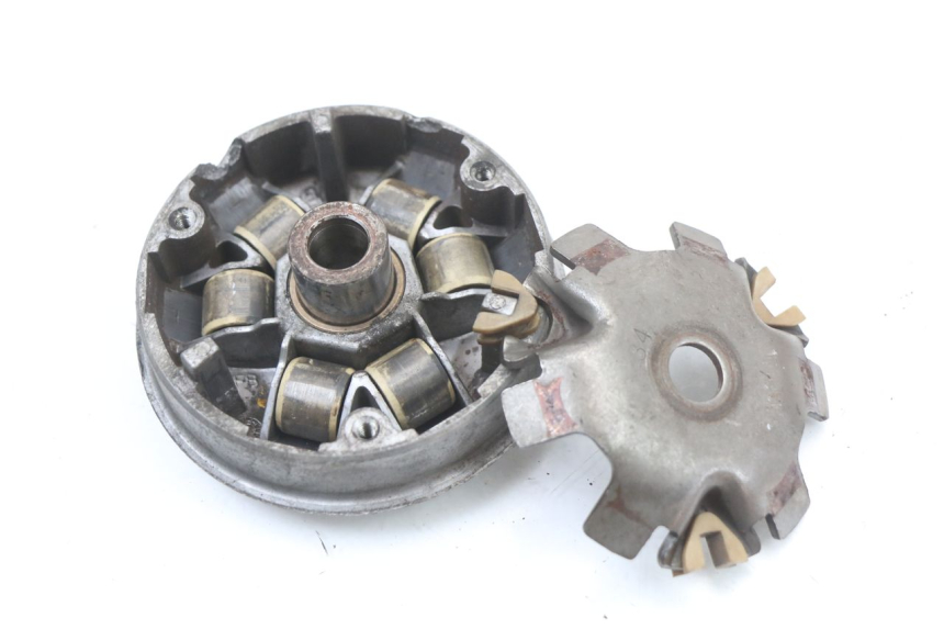 photo de VARIATOR PEUGEOT LUDIX 50 (2008 - 2017) - Alternative perspective