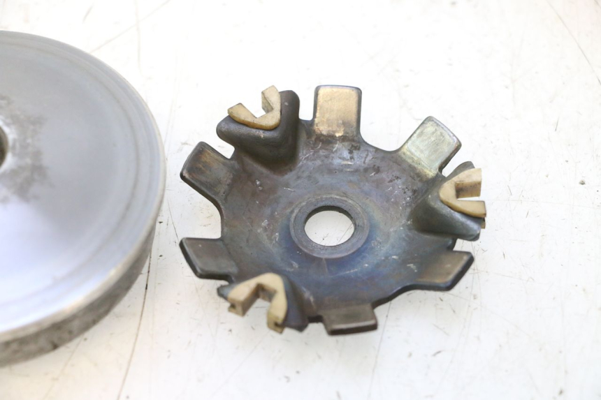 photo de VARIATOR PEUGEOT LUDIX 50 (2005 - 2007) - Zoom on usage condition