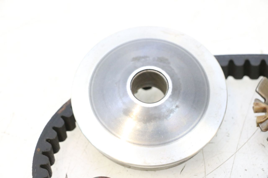 photo de VARIATOR PEUGEOT LUDIX ONE 14P 50 (2004 - 2013) - Surface and material condition