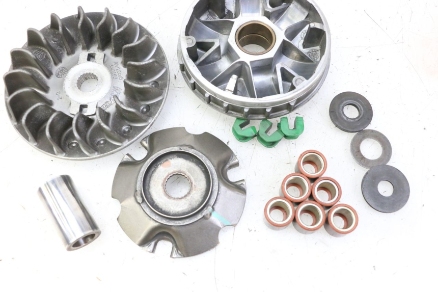 photo de VARIATOR PIAGGIO MP3 LT 300 (2010 - 2016) - Surface and material condition