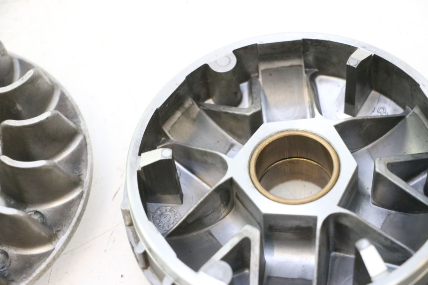 photo de VARIATOR PIAGGIO MP3 LT 300 (2010 - 2016) - High-resolution close-up