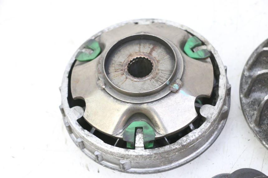 photo de VARIATOR PIAGGIO MP3 RL 250 (2006 - 2010) - Zoom on usage condition