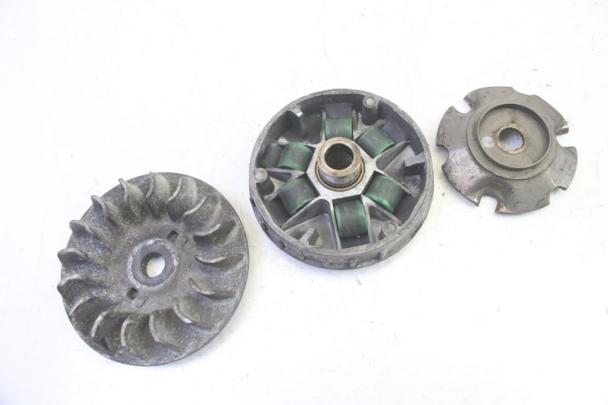 photo de VARIATOR PIAGGIO MP3 RL 250 (2006 - 2010) - Zoom on usage condition