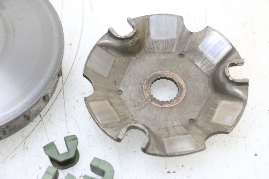 photo de VARIATOR PIAGGIO MP3 RL 250 (2006 - 2010) - Fixing points details