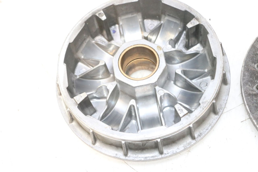 photo de VARIATOR PIAGGIO MP3 500 (2016 - 2018) - Distinctive features