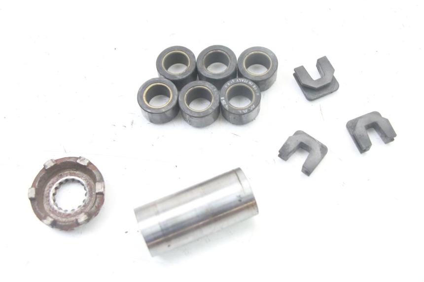 photo de VARIATOR MBK MW TRYPTIK 125 (2014 - 2016) - Technical close-up