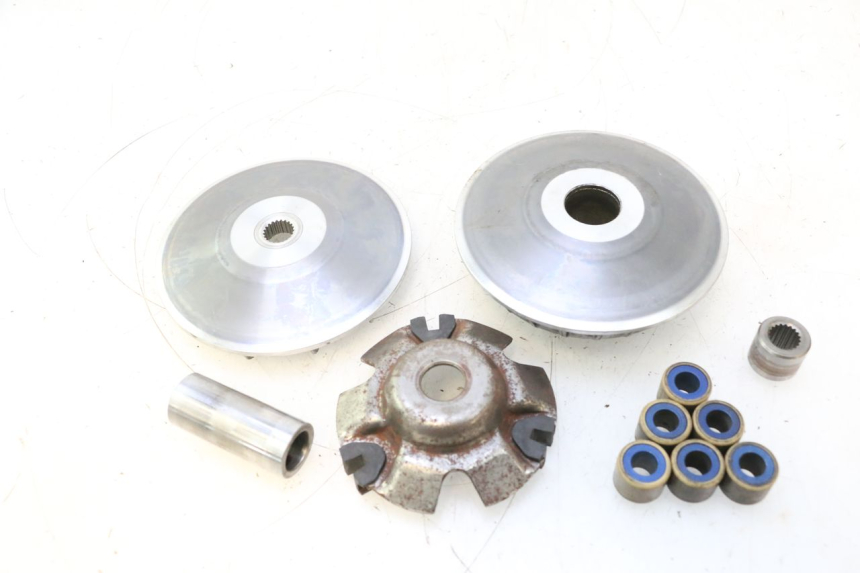 photo de VARIATOR KYMCO MXU R 250 (2004 - 2010) - Fixing points details