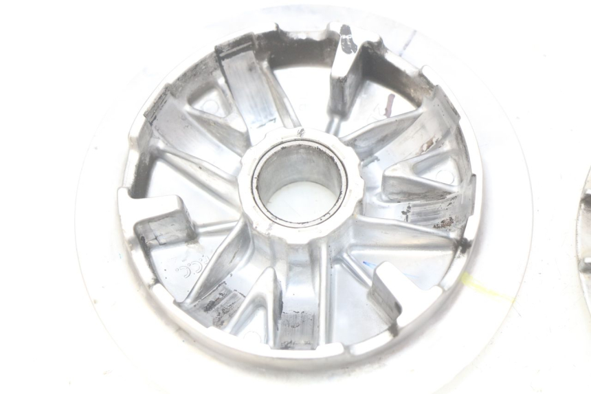 photo de VARIATOR YAMAHA N-MAX NMAX 125 (2017 - 2020) - Surface and material condition