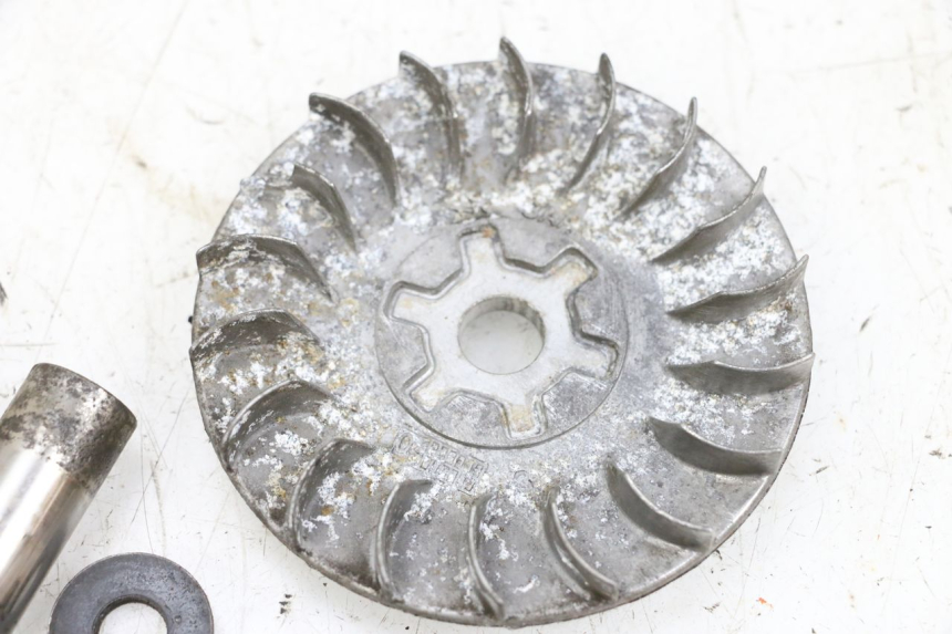 photo de VARIATOR YAMAHA NEO'S NEOS 2T 50 (1998 - 2007) - Detailed visual inspection